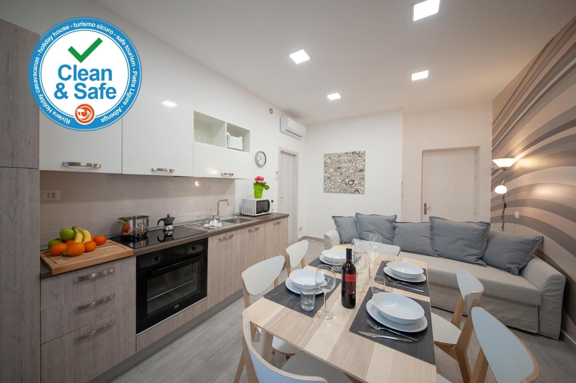 Nicoletta Rivieraholiday Albenga Exterior photo