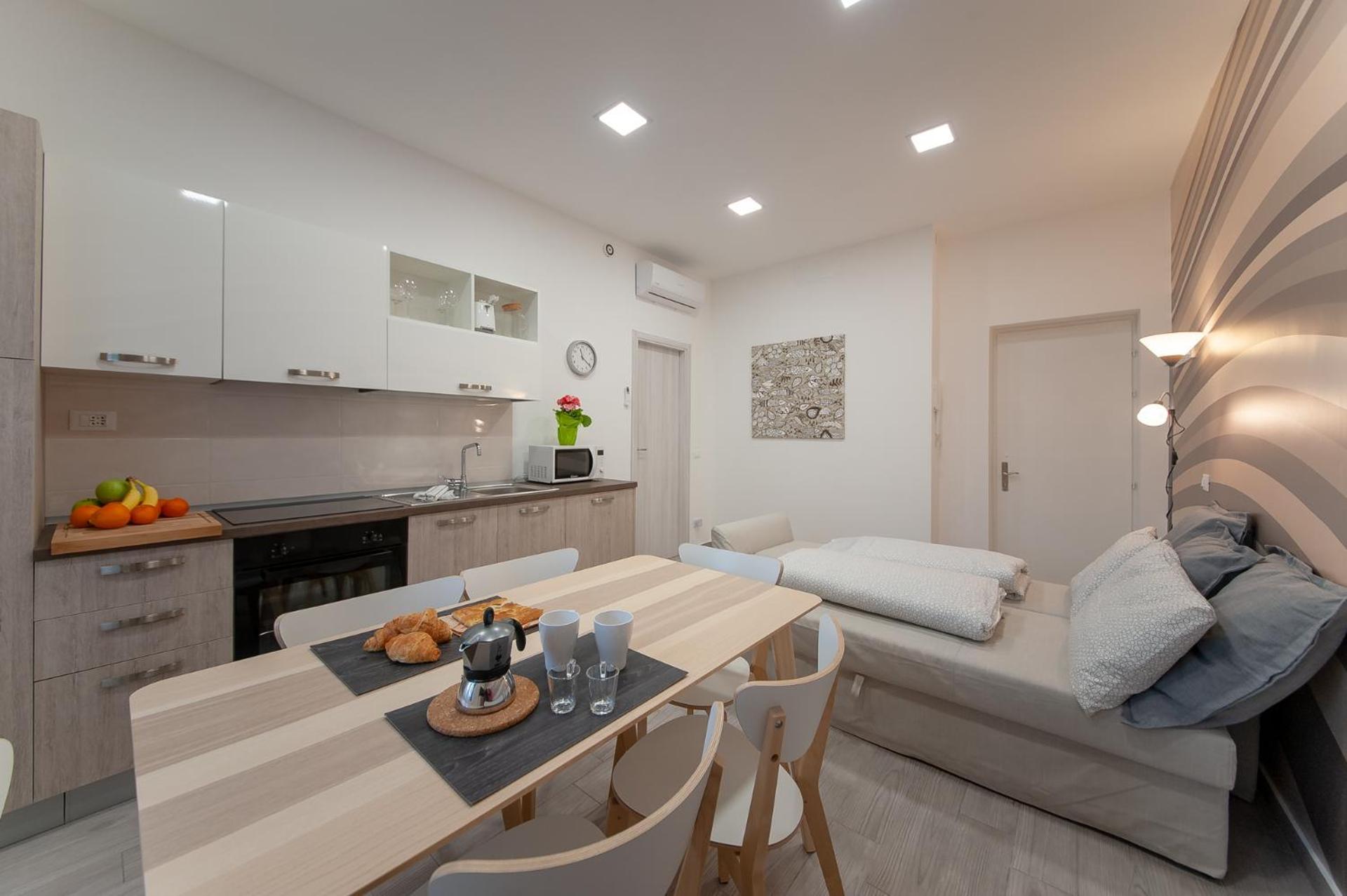 Nicoletta Rivieraholiday Albenga Exterior photo